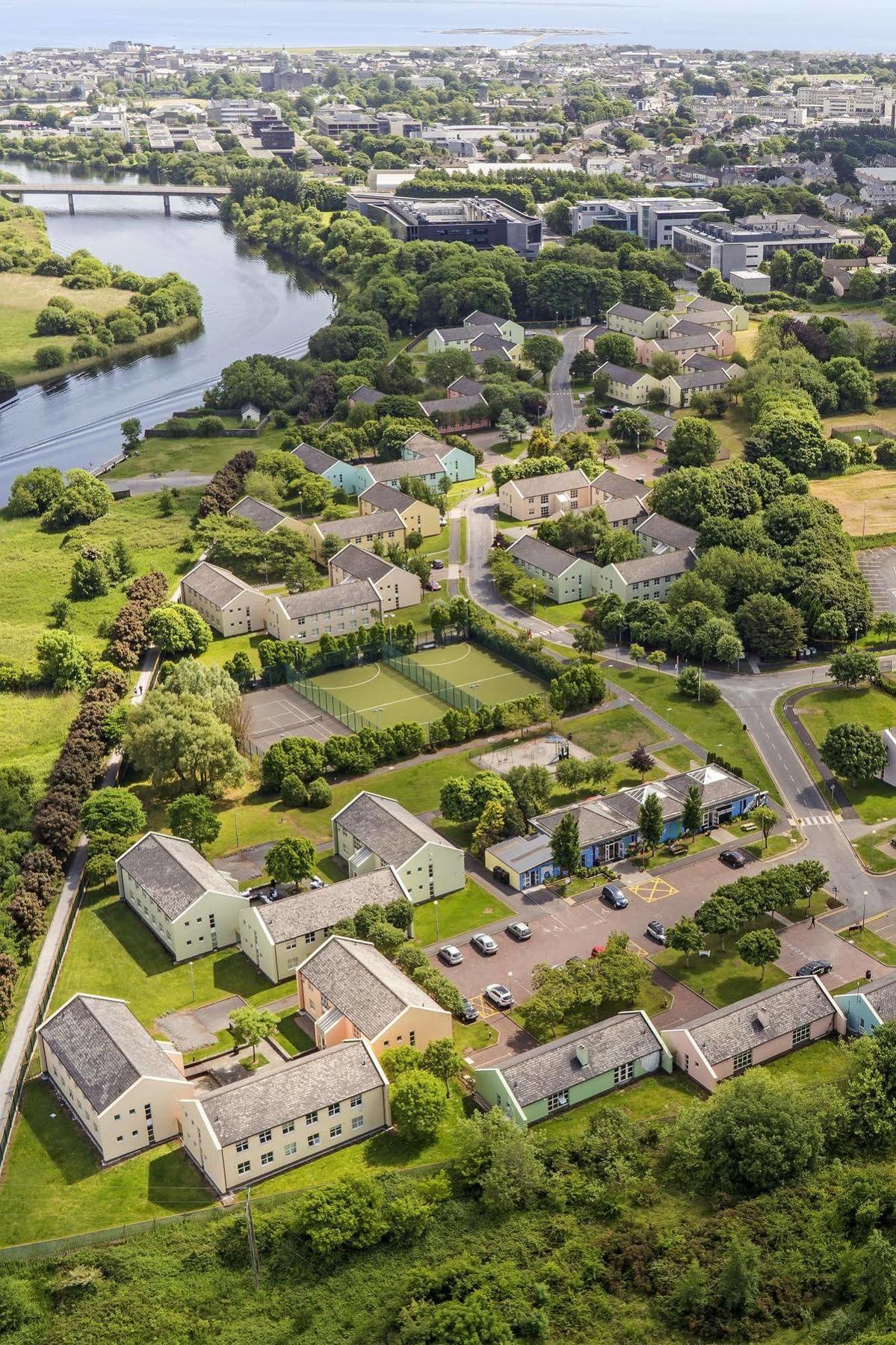 Corrib Village Apartments University Of Galway Luaran gambar